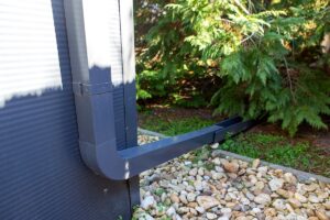 Deluxe Building prémium wellness ház jakuzzival és szaunával az otthoni luxus pihenésért.