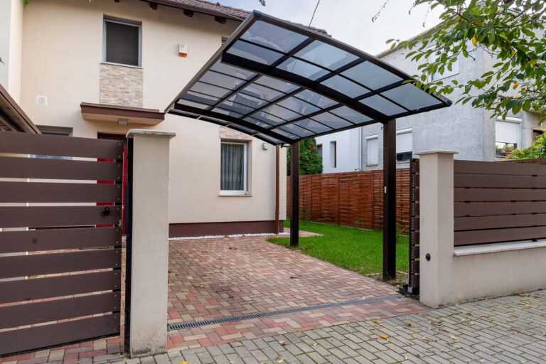 Deluxe Building Ximax Portoforte szimpla alumínium autóbeálló antracit színben