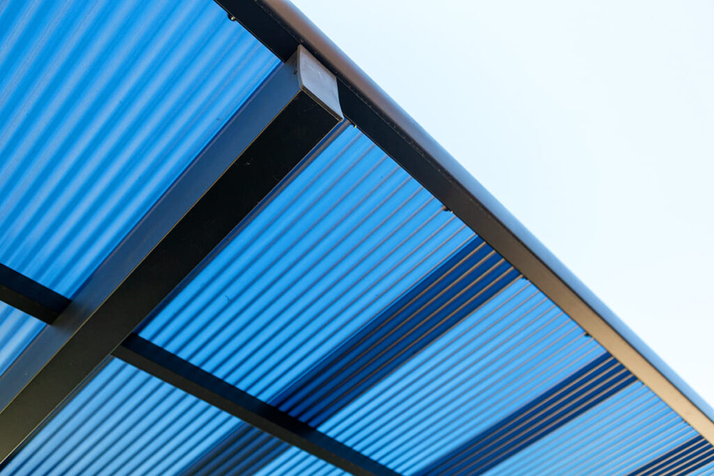 Ximax Wing, alumínium autóbeálló, dupla kocsibeálló, polikarbonát fedés, tandem, Deluxe Building