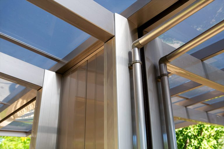 Ximax Neo dupla Y, kész kocsibeálló, alumínium autóbeálló, két beállásos, Deluxe Building, 04