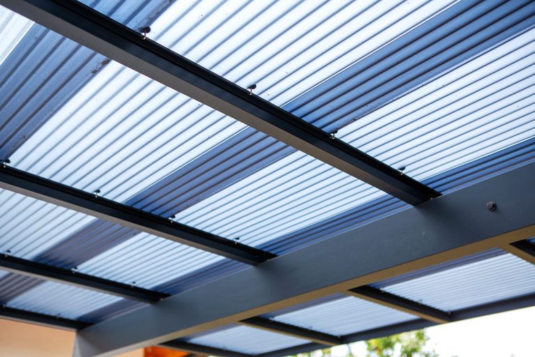 Ximax Wing kész kocsibeálló, alumínium autóbeálló, szimpla beálló, Deluxe Building 05