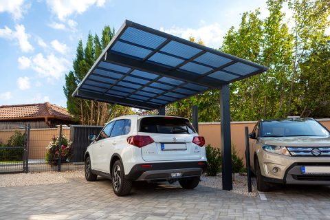 ximax-wing-aluminium-kocsibeallo-autobeallo-polikarbonat-teto-integralt-csatorna-deluxe-building-tarsashaz-parkolas